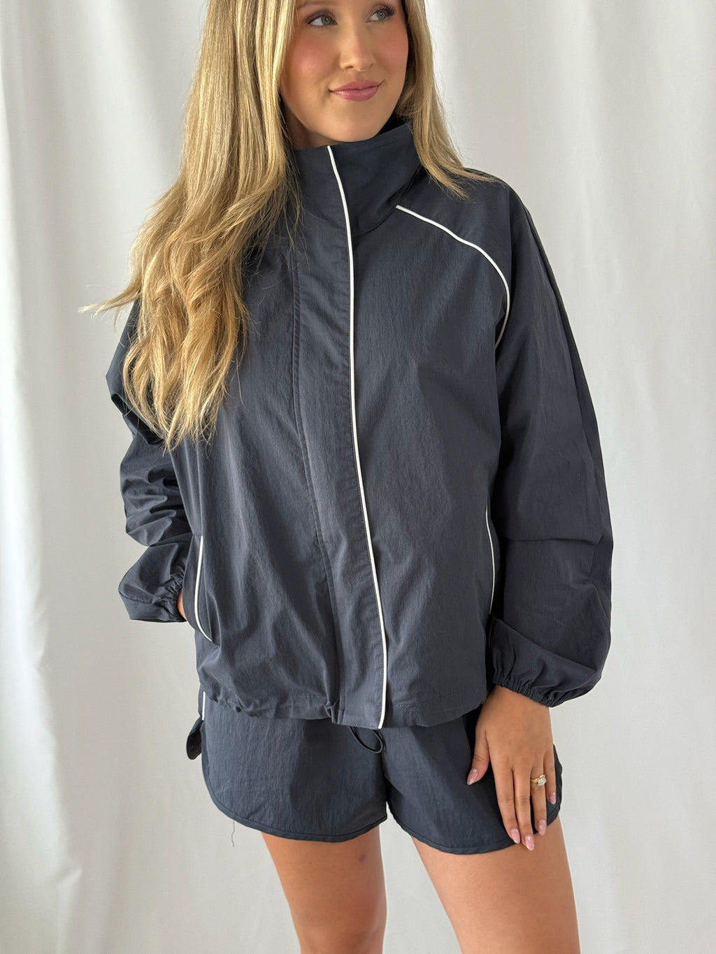 Chloe Contrast Piping Windbreaker Short Set- Navy