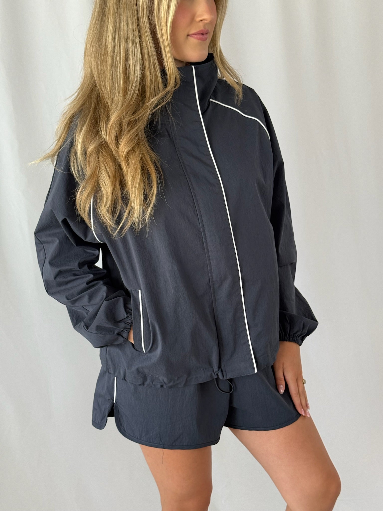 Chloe Contrast Piping Windbreaker Short Set- Navy