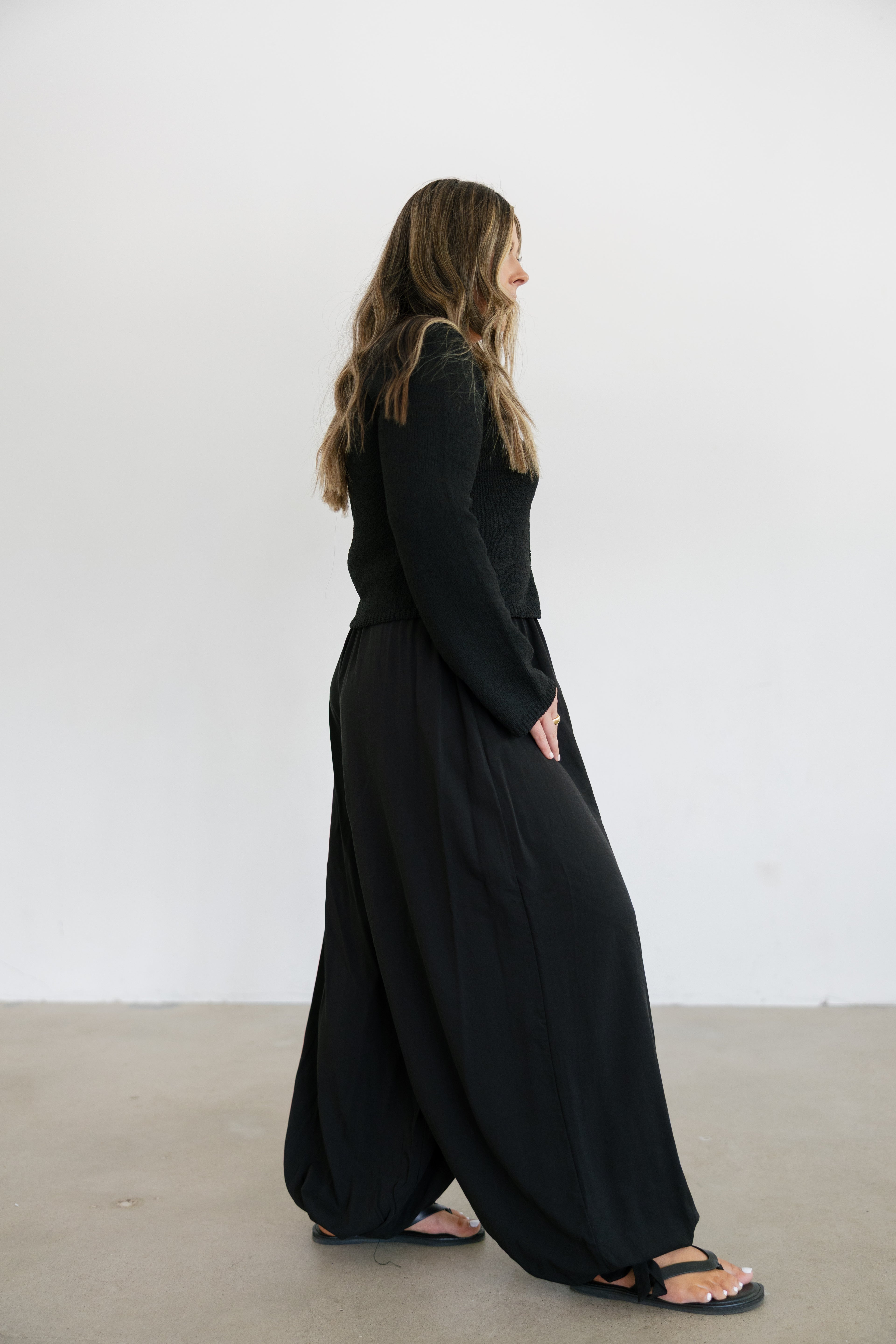 Adele Balloon Pants- Black