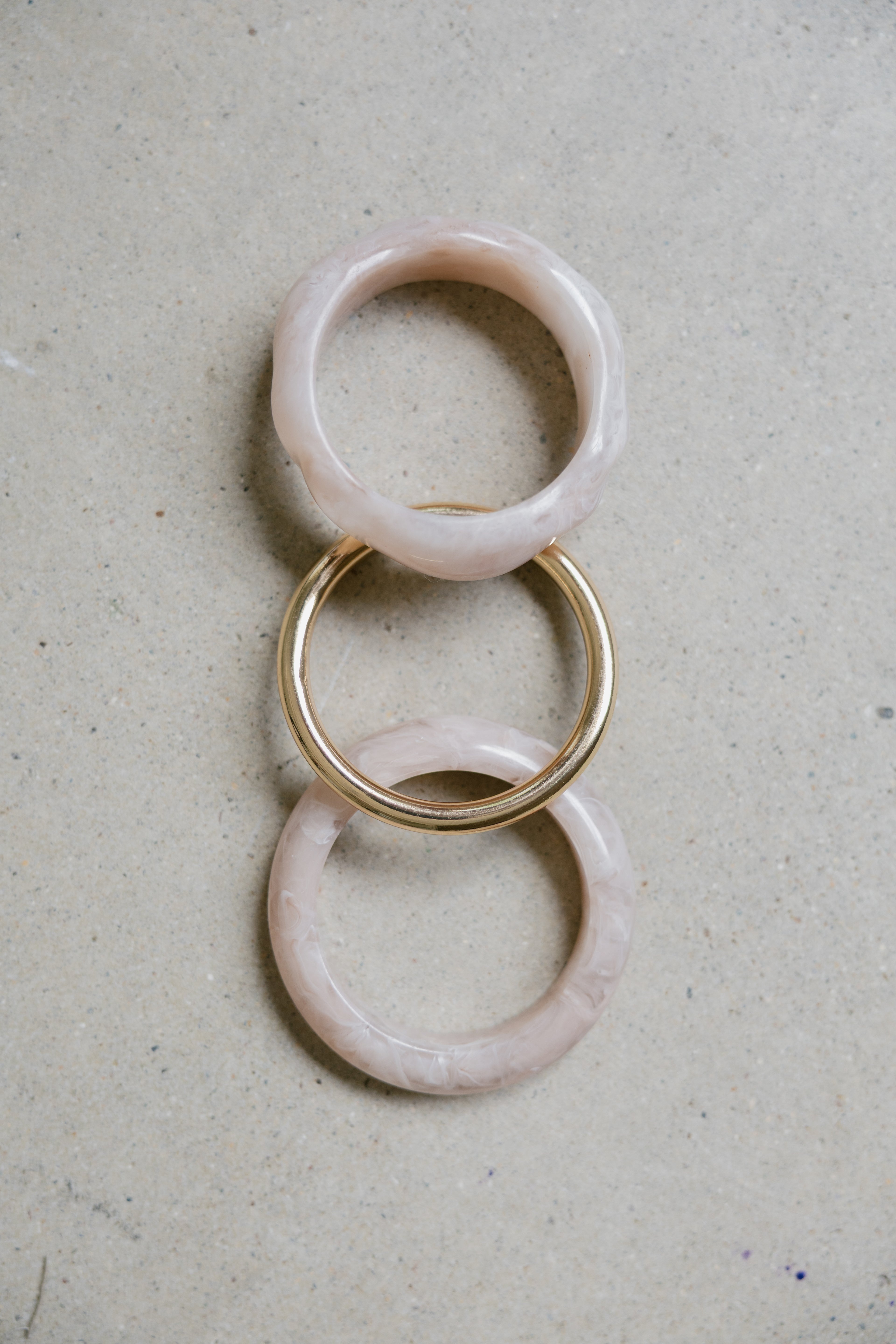 Deleteditem Metallic Tube & Wide Marble Resin Bangle Bracelet Set